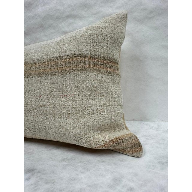 Contemporary Turkish Hemp Pillow Cushion Natural Beige Rusty Brown Pillow Cushion Cover 16" x 24" For Sale - Image 3 of 4