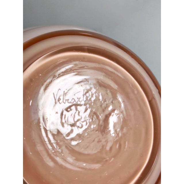 1970s Vetrarti Pink Milk Glass Murano Vase, 1970s For Sale - Image 5 of 7