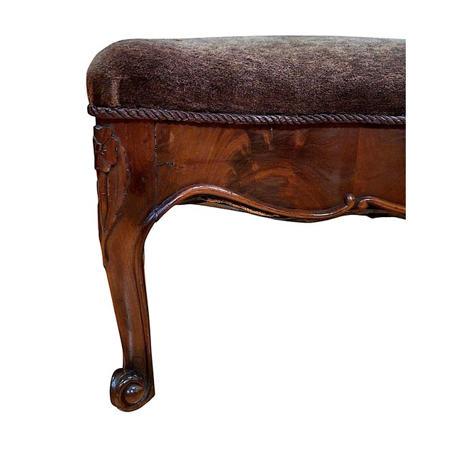 19th-Century French Carved Mahogany and Mohair Bench For Sale In San Francisco - Image 6 of 12