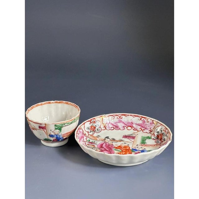Antique Chinese Canton Famille Rose Porcelain Tea Bowl and Saucer, 18th Century, Set of 2 For Sale - Image 4 of 10