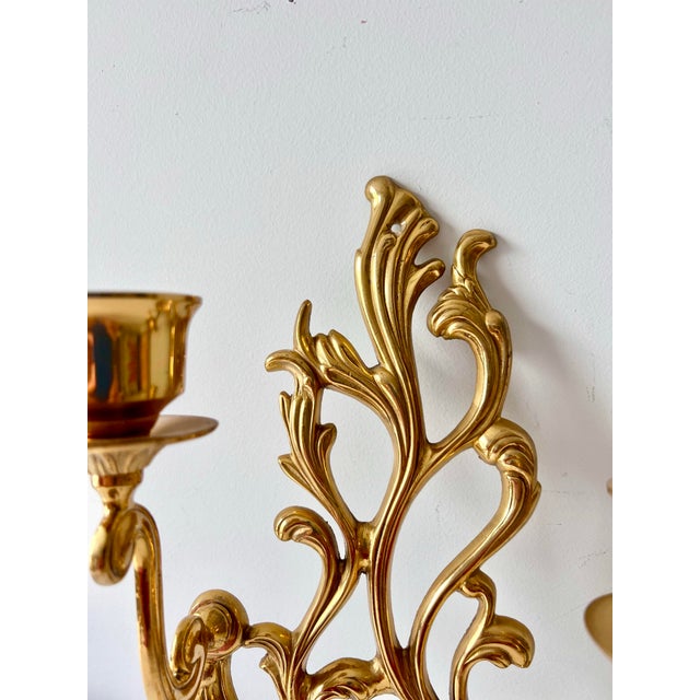 Vintage Lacquered Brass Botanical Leaf Scroll Two Arm Candlestick Wall Sconce For Sale - Image 4 of 7