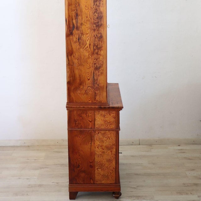 Antique Vitrine in Larch Wood, 1800s For Sale - Image 13 of 14