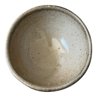 Set of 2 Wood-Fired Shino Studio Pottery Bowls For Sale