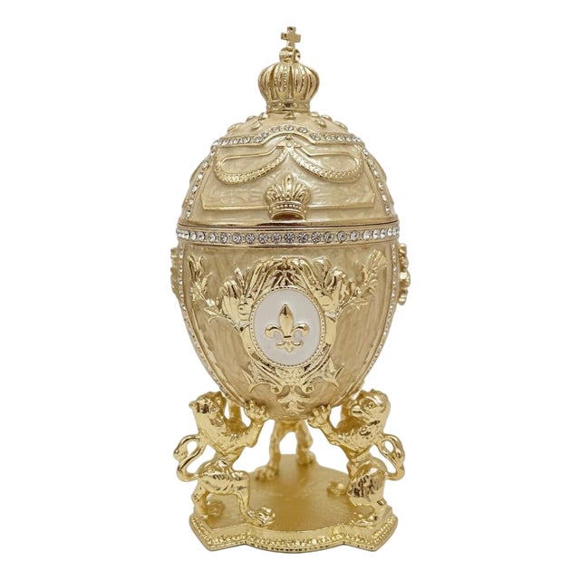 Pierre Lorren Handmade Faberge Egg Style Trinket Fabergé Egg Style Austrian Crystal Diamond Pure Gold Deco Hand Painted 5 Star Egg & Handmade Bracelet For Sale