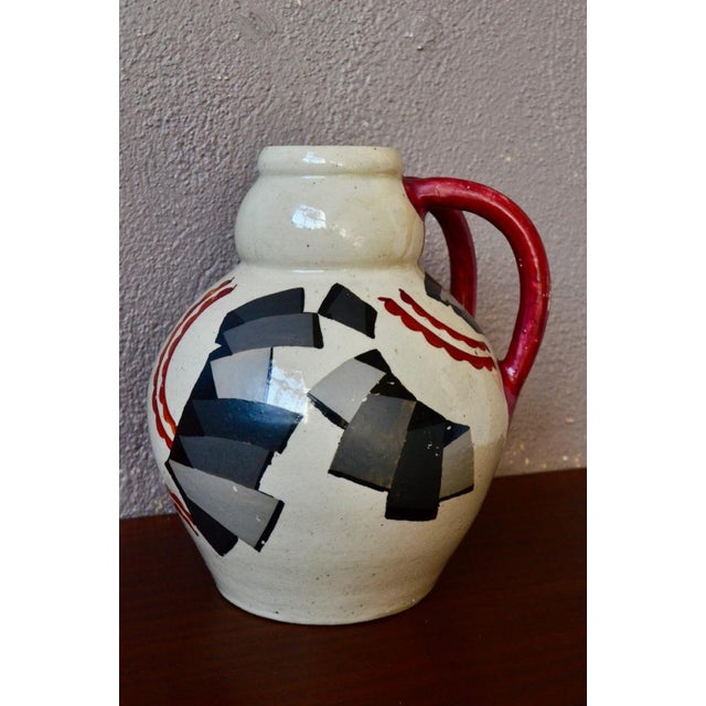 Betzy Augeron, a renowned French painter and ceramicist of the 1920s-40s, left her mark on the Art Deco period with its...