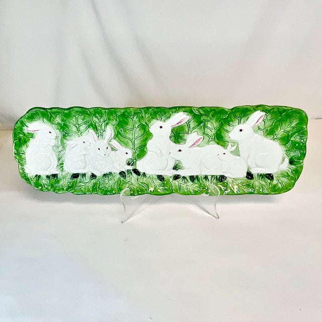 1970s Whimsical Hollywood Regency Long Platter Tray With 8 Bunnies - Easter For Sale - Image 6 of 12