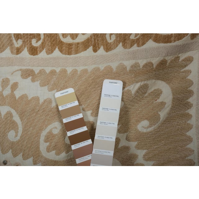 Suzani Wall Hanging Decor - Uzbek Table Cloth - Uzbek Embroidery Neutral Textile, Bohemian Ethnic Tapestry 4'3'' X 4'5'' For Sale - Image 10 of 10