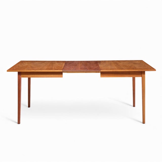 Jack Cartwright for Founders Mid Century Walnut Expanding Walnut Dining Table With 2 Leaves For Sale - Image 10 of 13