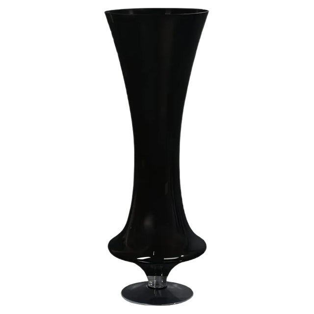 Silvia Glass Vase in Black from VGnewtrend For Sale