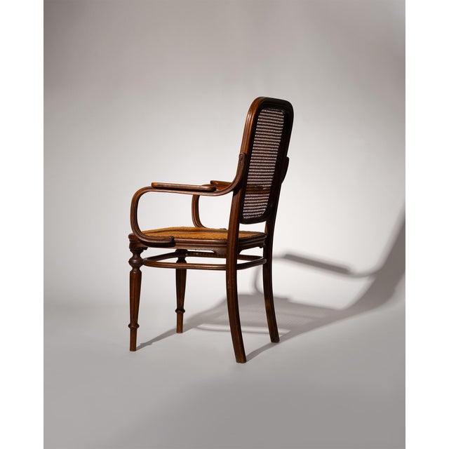 Late 19th Century No. 37 Chair by Michael Thonet for Thonet, Vienna, 1880s For Sale - Image 5 of 10