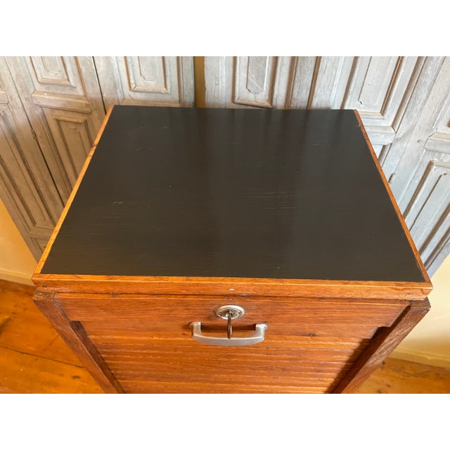 1920s French Art Deco Roller Shutter Filing Cabinet, 1930s For Sale - Image 5 of 15