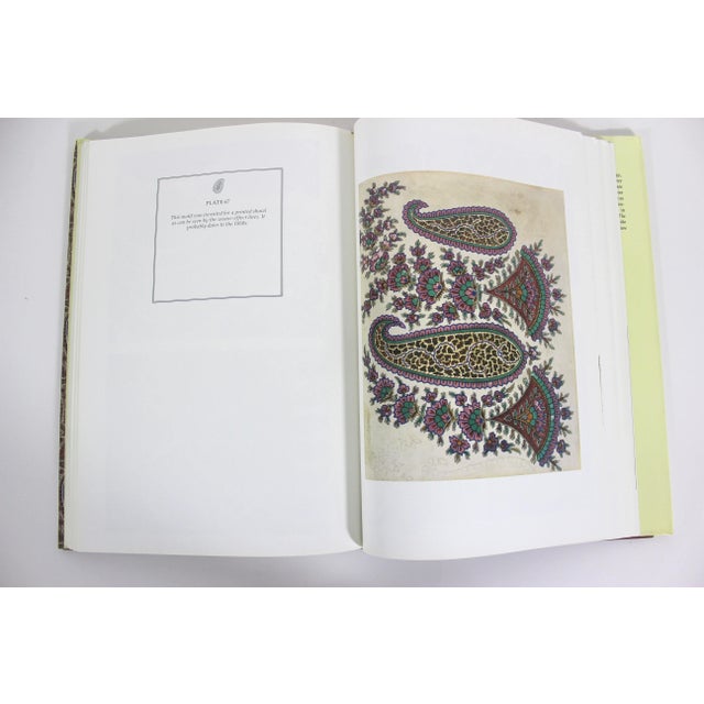 Vintage Paisley Patterns a Design Source Book Hardcover 1989 For Sale - Image 12 of 12