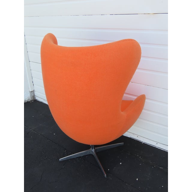 Mid Century Modern Swivel Rocking Orange Egg Chair Fritz Hansen Style 6608 For Sale - Image 17 of 18