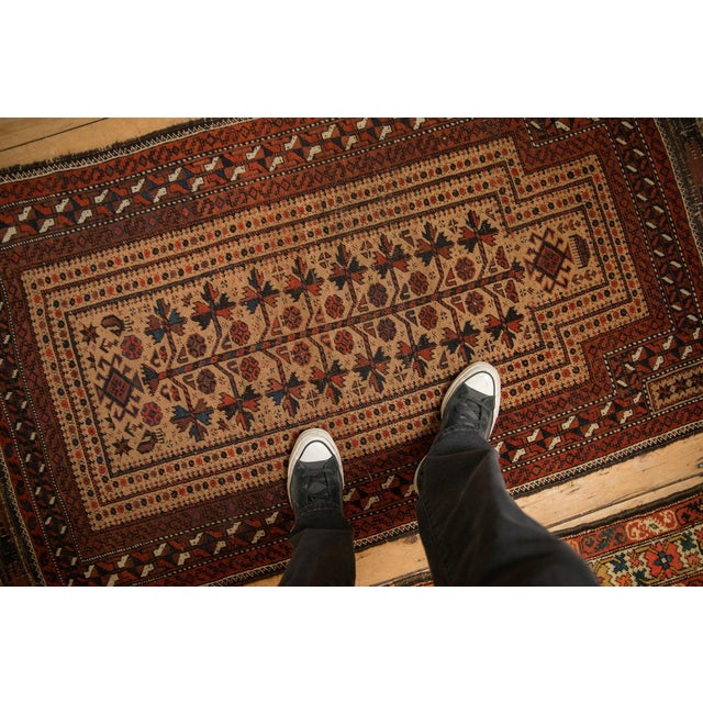 :: Single germinating plant moving vertically through a prayer design outline design motif with minor floral buds and...