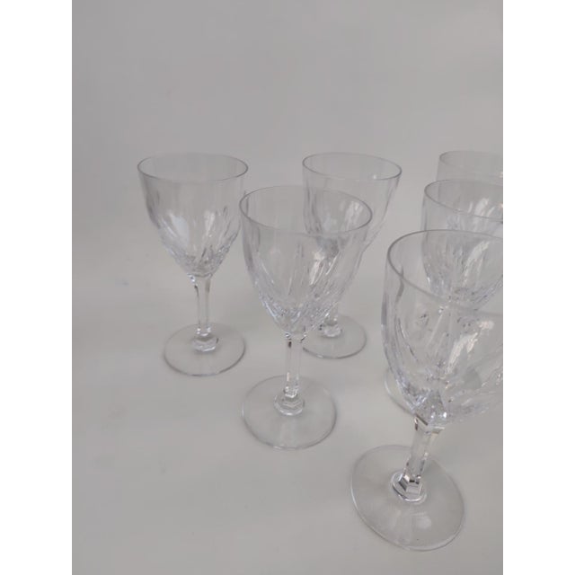 Six large Saint Louis crystal glasses, Vic pattern, 1930s. A typical Art Deco style, they are in very good condition....