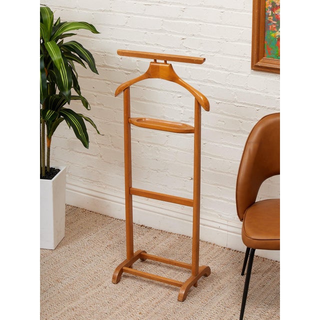 Your bedroom's best friend, our selection of vintage valets is sure to add the right amount of classic good vibes to any...