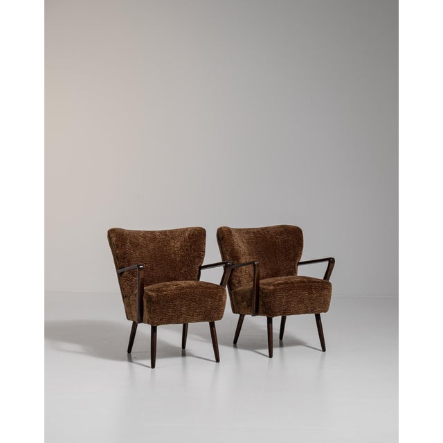 1940s Mid-Century Modern Brown Wood Pair of Club Chairs For Sale - Image 12 of 13