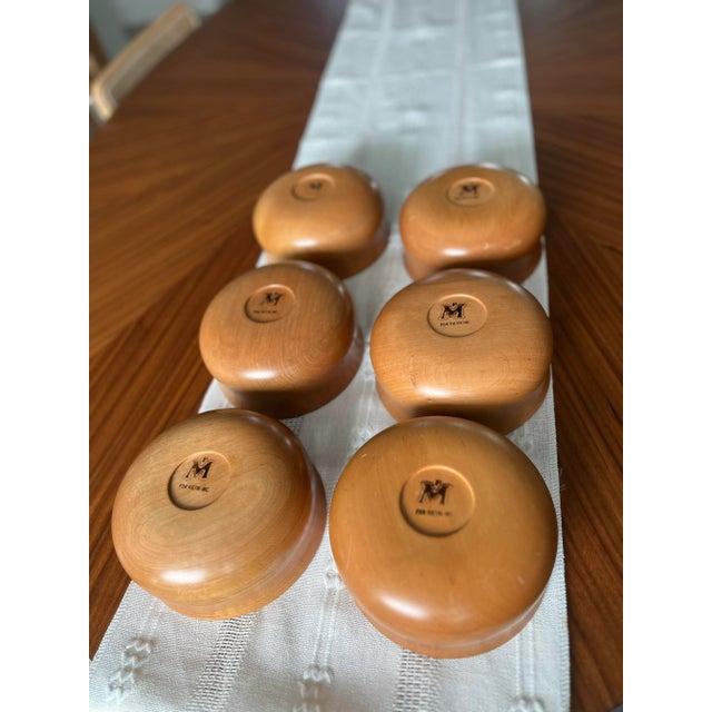 1970s Manzoni Pietro for Vietri Italian Olive Wood Salad Bowl Set- 7 Pieces For Sale - Image 9 of 11