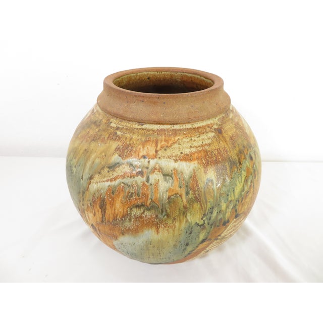 Tan Vintage Eugene Johnson 12" Studio Art Pottery Spherical Vase ~ Drip Glaze Stoneware Planter Pot For Sale - Image 8 of 15