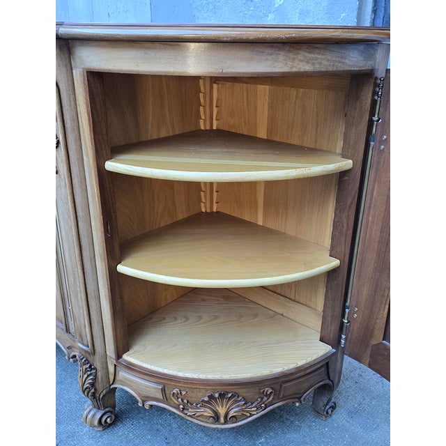 Low Louis XV Wooden Sideboard, 1970s For Sale - Image 6 of 17