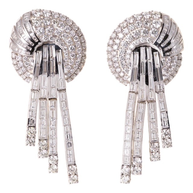 Mid 20th Century Pair of Estate 14k White Gold 16.01 Carats Cascading Diamond Chandelier Earrings For Sale