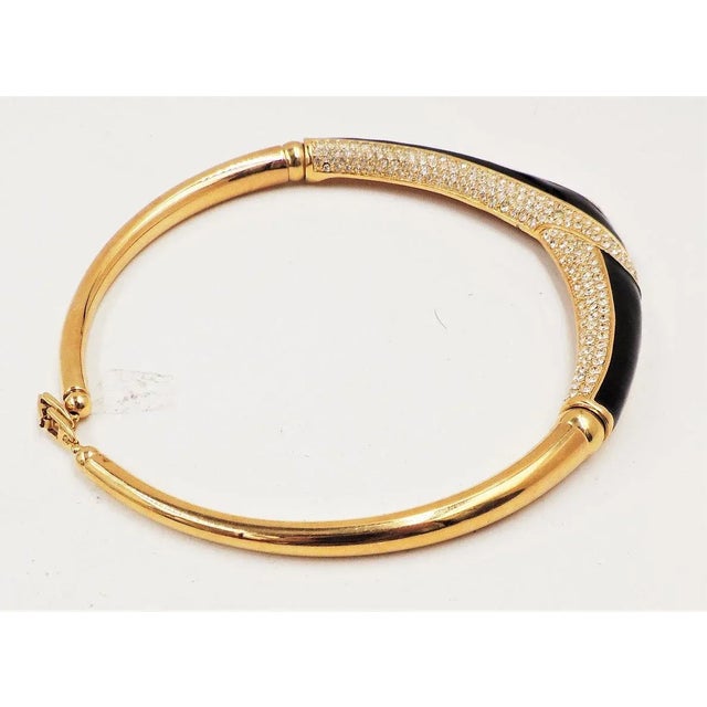 1980s Vintage Signed Napier Book Piece Enamel & Swarovski Rhinestone V Collar Necklace For Sale - Image 5 of 12