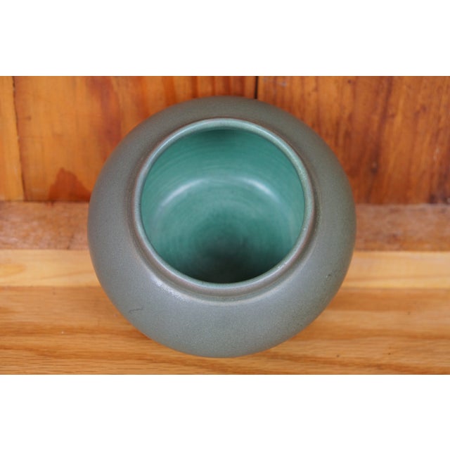 Rookwood Pottery Antique Rookwood 1908 VIII Olga Geneva Reed 622 Green Pot Bowl For Sale - Image 4 of 10