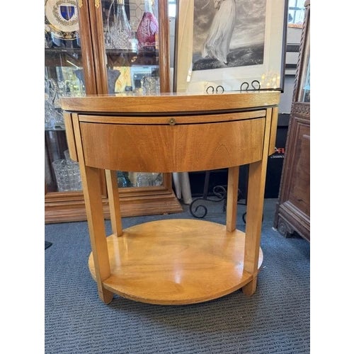 1980s Charles Pfister for Baker Furniture Oval Burl Veneer 1 Drawer Nightstand For Sale In Minneapolis - Image 6 of 12