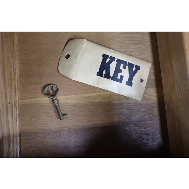 Wood Late 20th Century Kittinger Mahogany Bachelor Chest – Colonial Williamsburg Collection For Sale - Image 7 of 12