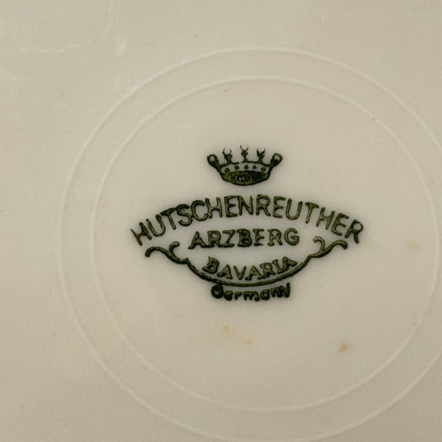 Late 20th Century French Country White Bavarian Porcelain Dinnerware Set, Scalloped Gold Trim, 40 Pieces For Sale - Image 9 of 18