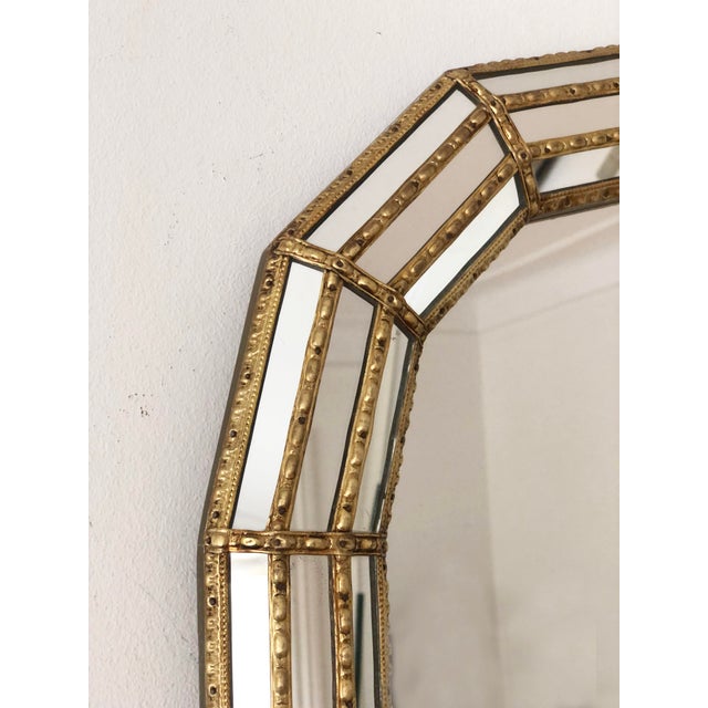 Hollywood Regency Pair of Large Vintage Venetian Full Length Brass Mirrors – Gold Hollywood Regency, Spanish 1990s For Sale - Image 3 of 13