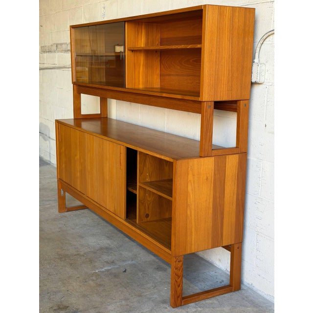 Mid Century Modern Danish Teak Hutch Credenza Display Cabinet 2 Piece 1960s For Sale - Image 9 of 11