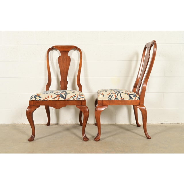Baker Furniture Queen Anne Carved Walnut Side Chairs or Dining Chairs, Pair For Sale - Image 10 of 14
