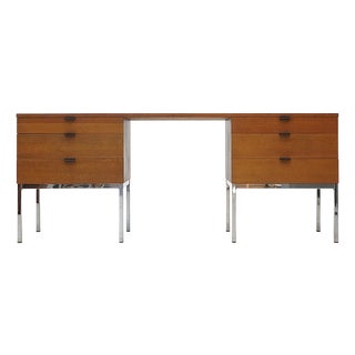 Desk by Florence Knoll for Knoll International, 1960s For Sale