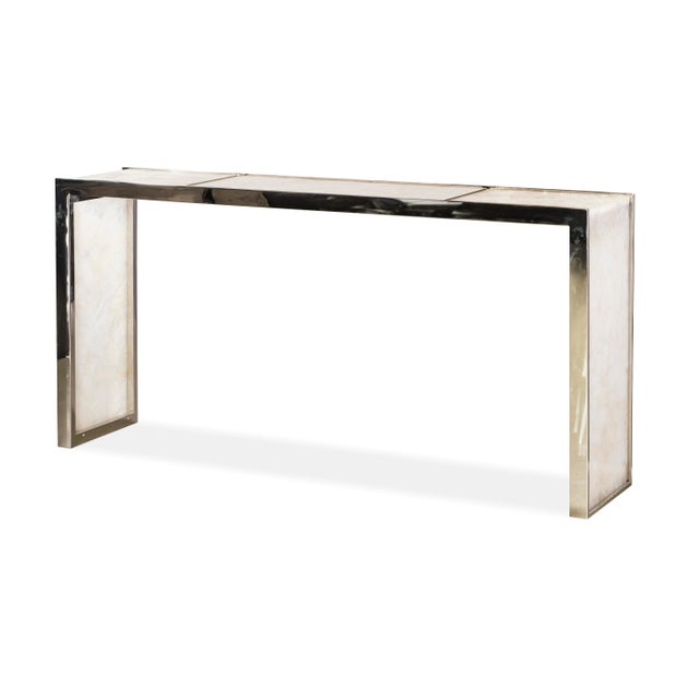 Glassy white quartz with polished stainless steel trim