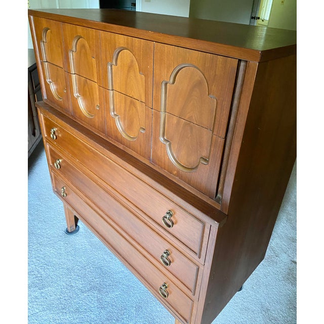 Vintage Dixie Furniture Co. Gentleman's Chest in Walnut Finish Chairish