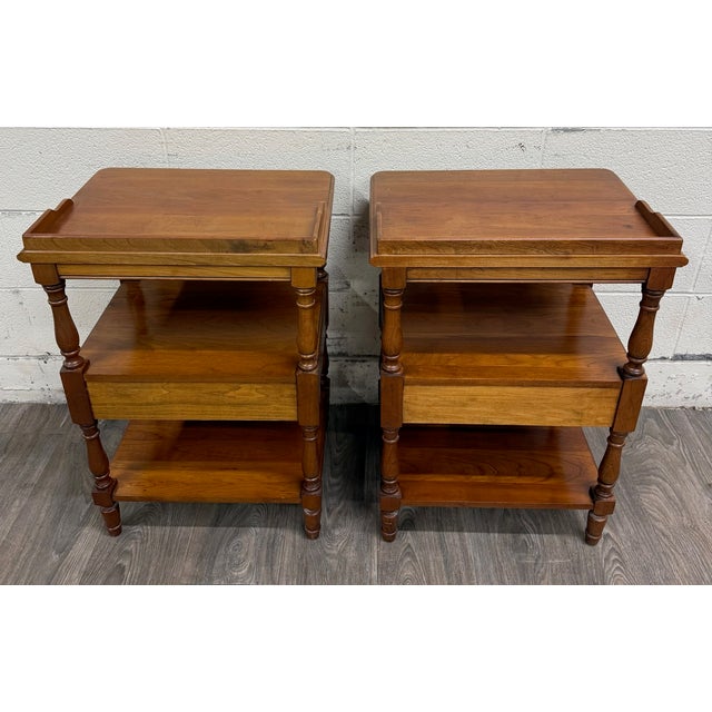 Vintage Pennsylvania House Colonial Style Hard Rock Maple Nightstands - Pair For Sale - Image 17 of 17