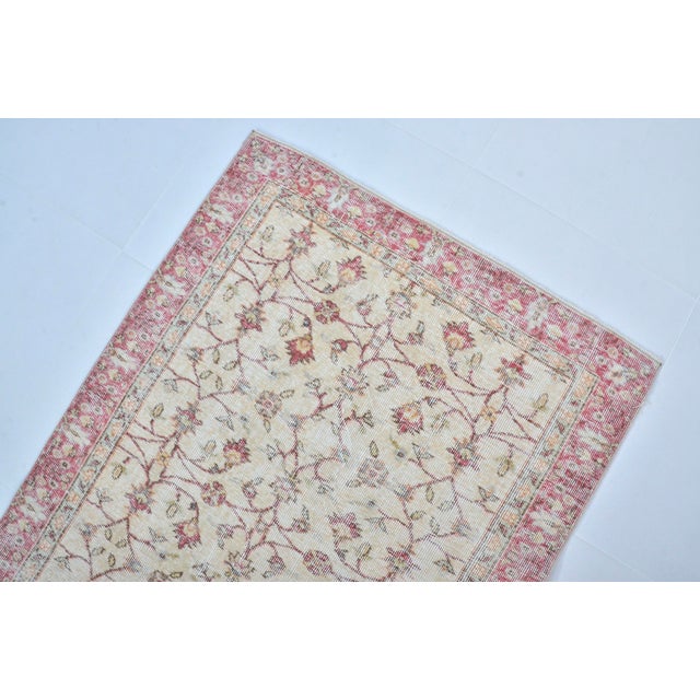 1950s 1950s Oushak Home Living Wool Carpet For Sale - Image 5 of 10