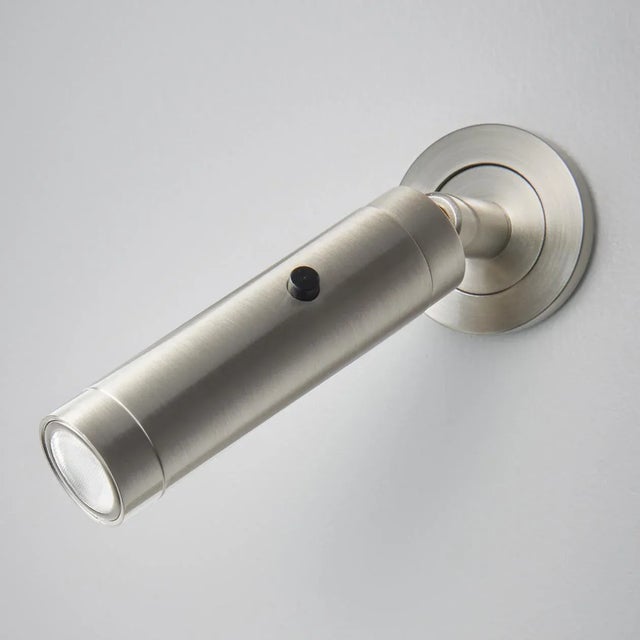 The Cylindrical Head Has A Black On/Off Switch. Discrete Round Backplate Has Concealed Fixings. Price Includes Remote...