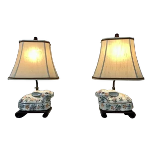 Asian Export Ceramic Rabbit Lamps