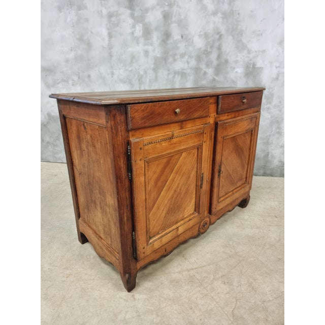 Antique Buffet in Cherry and Mahogany For Sale - Image 15 of 18