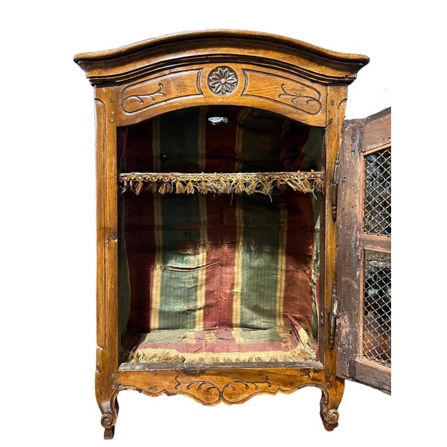 French 18th Century French Walnut Hanging Cabinet For Sale - Image 3 of 6