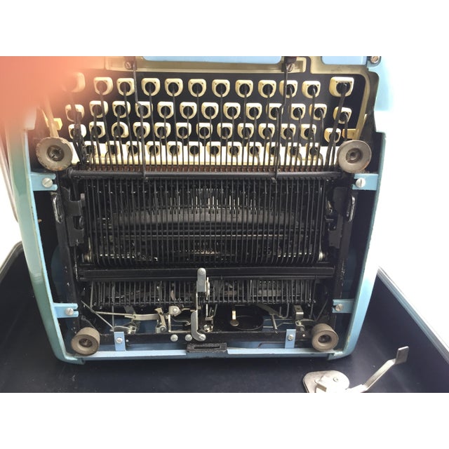 Vintage Safari Typewriter from Imperial For Sale - Image 13 of 14