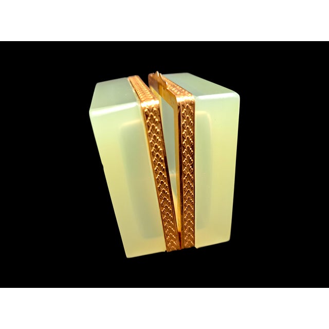 Opaline Murano Glass Jewelry Box from Manifattura di Murano, 1970s For Sale - Image 9 of 13