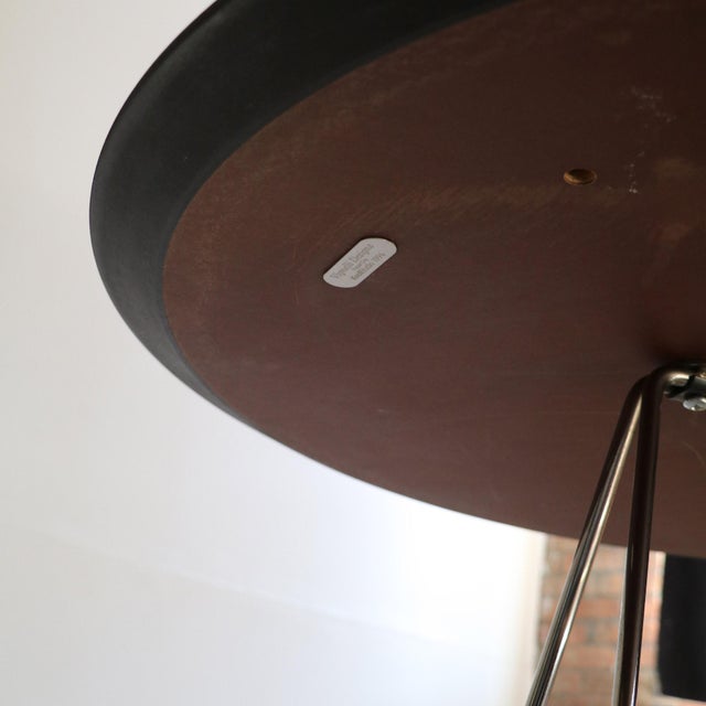 Mid-Century Modern 1990s Paperclip Dining Table by Vignelli Studio for Knoll - Modernist For Sale - Image 3 of 10