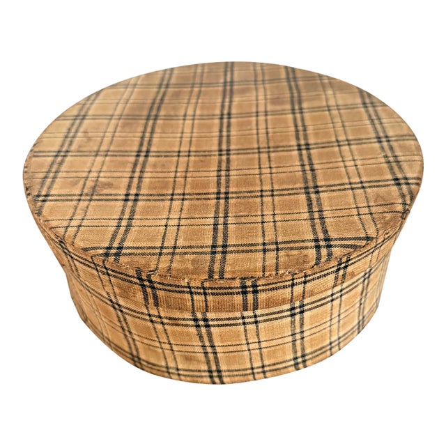 Antique Round Plaid Fabric Covered Band Box With Lid For Sale
