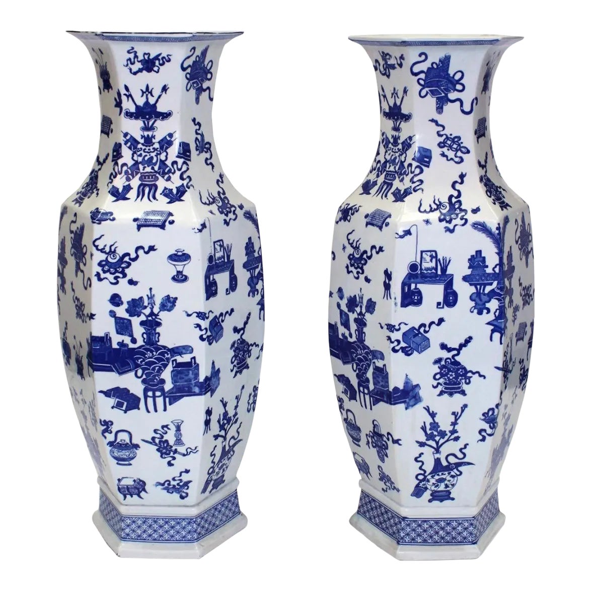 Paire de lampes en porcelaine craquelée céladon beige, circa 1880
