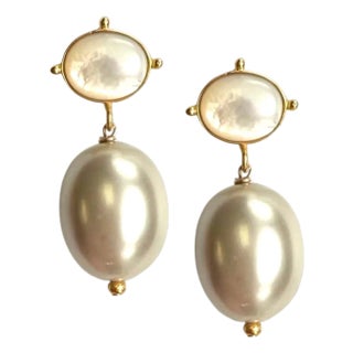 Tawny Pearl Drop Earring For Sale