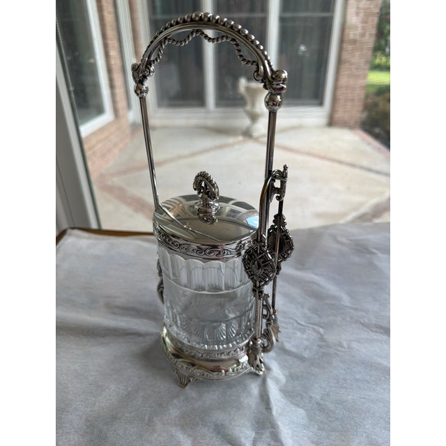 Late 19th Century Victorian WSP Co. Silverplate Pickle Castor With Frosted Etched Glass Liner & Lid For Sale - Image 6 of 8