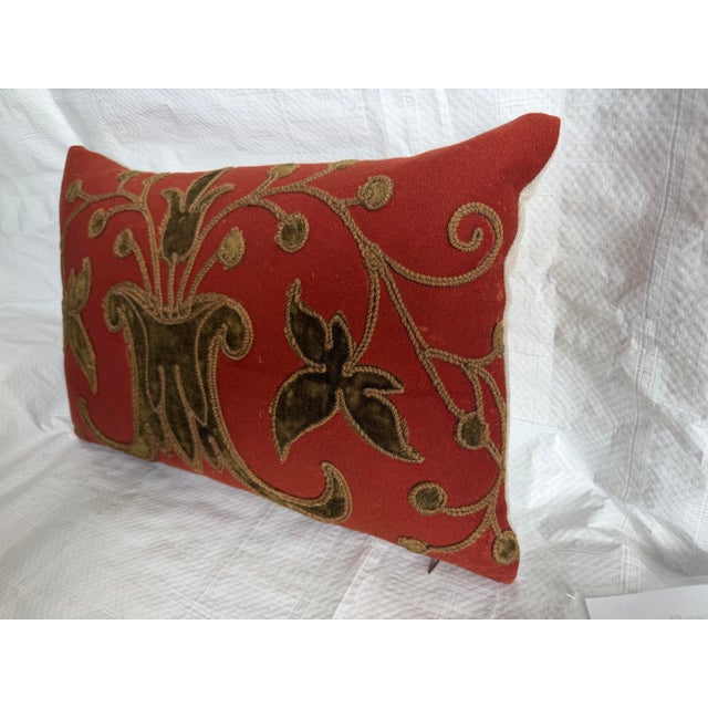 Rococo 18th Century Florentine Italian Velvet Decorative Pillow For Sale - Image 3 of 6